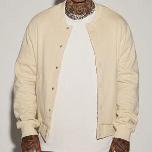 NWT Fashion Nova Fleece Bomber Jacket. Soft and stylish.